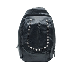 [6064 M4] Mochila C/Tachas Chica